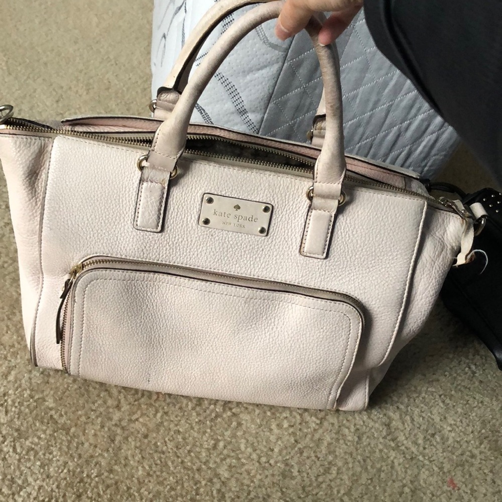 Kate spade purse :)